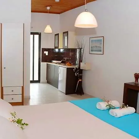 Eleni's Garden & Castello