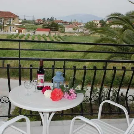 Eleni's Garden & Castello Alykanas (Zakynthos)