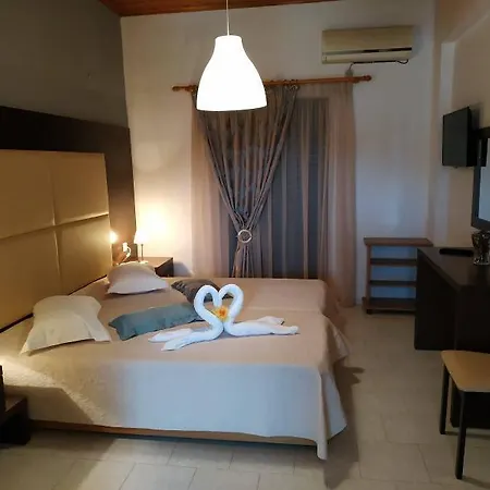 Hotel Eleni's Garden & Castello 3*