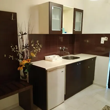 Eleni's Garden & Castello