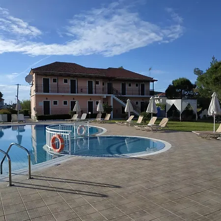 Eleni's Garden & Castello Alykanas (Zakynthos)