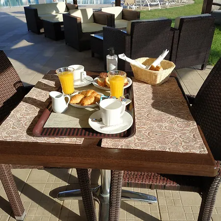 Eleni's Garden & Castello Alykanas (Zakynthos)