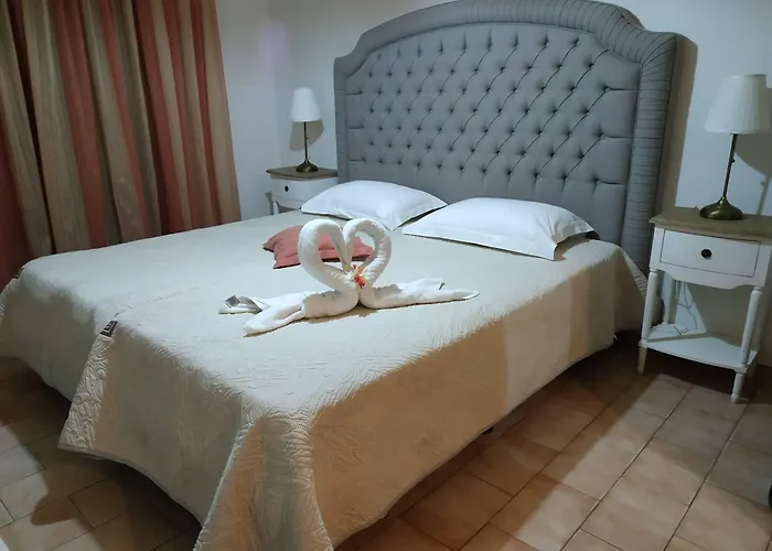 Eleni's Garden & Castello 3*