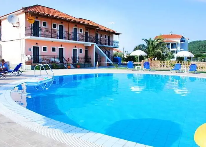 Hotel Eleni's Garden & Castello